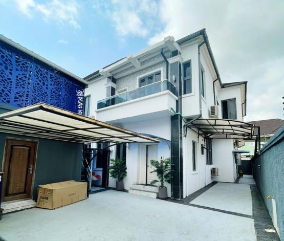 Luxury 5 Bedroom Detached Duplex with BQ