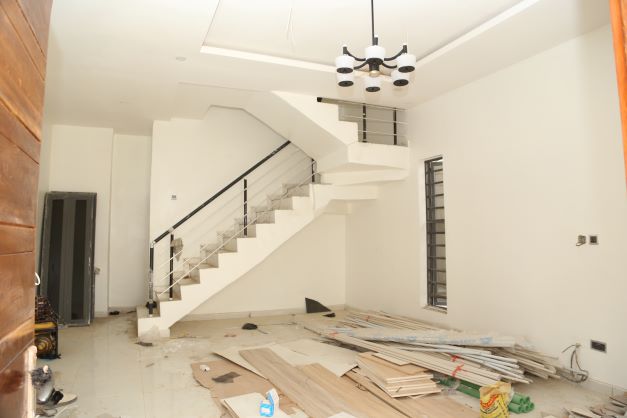 4bedroom Terrace duplex.