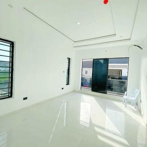 4bedroom Terrace duplex.