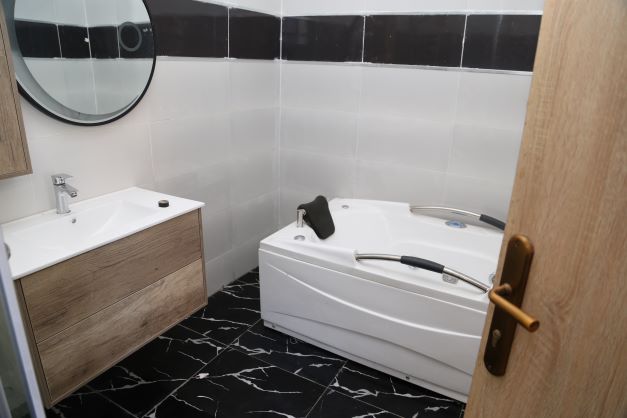 4bedroom detached duplex with bq