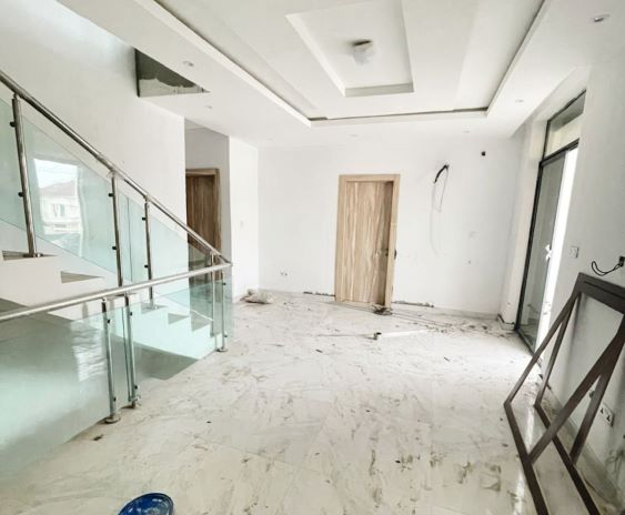 Luxury 5 Bedroom Detached Duplex with BQ