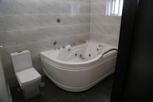 2bedroom Apartment