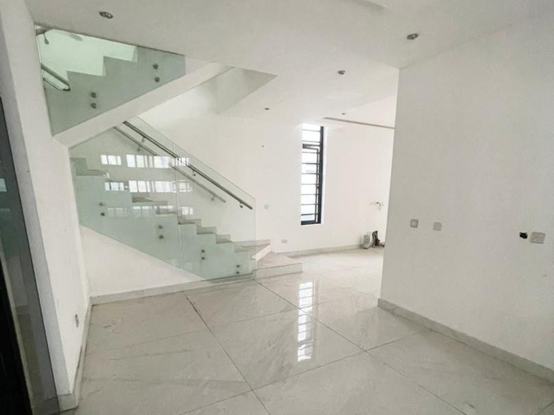 Luxury 4 Bedroom Detached Duplex with BQ