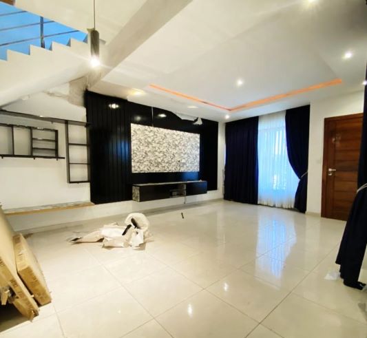 Spacious 4 Bedroom Terrace Duplex with BQ