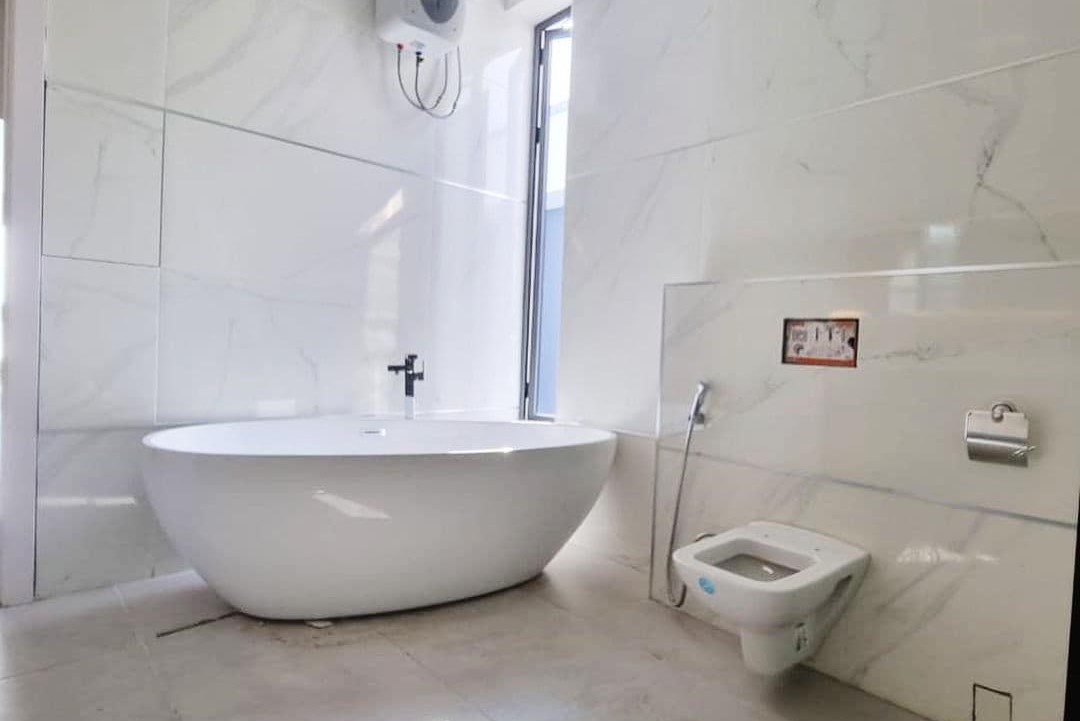 Luxury 5 Bedroom Detached Duplex with BQ