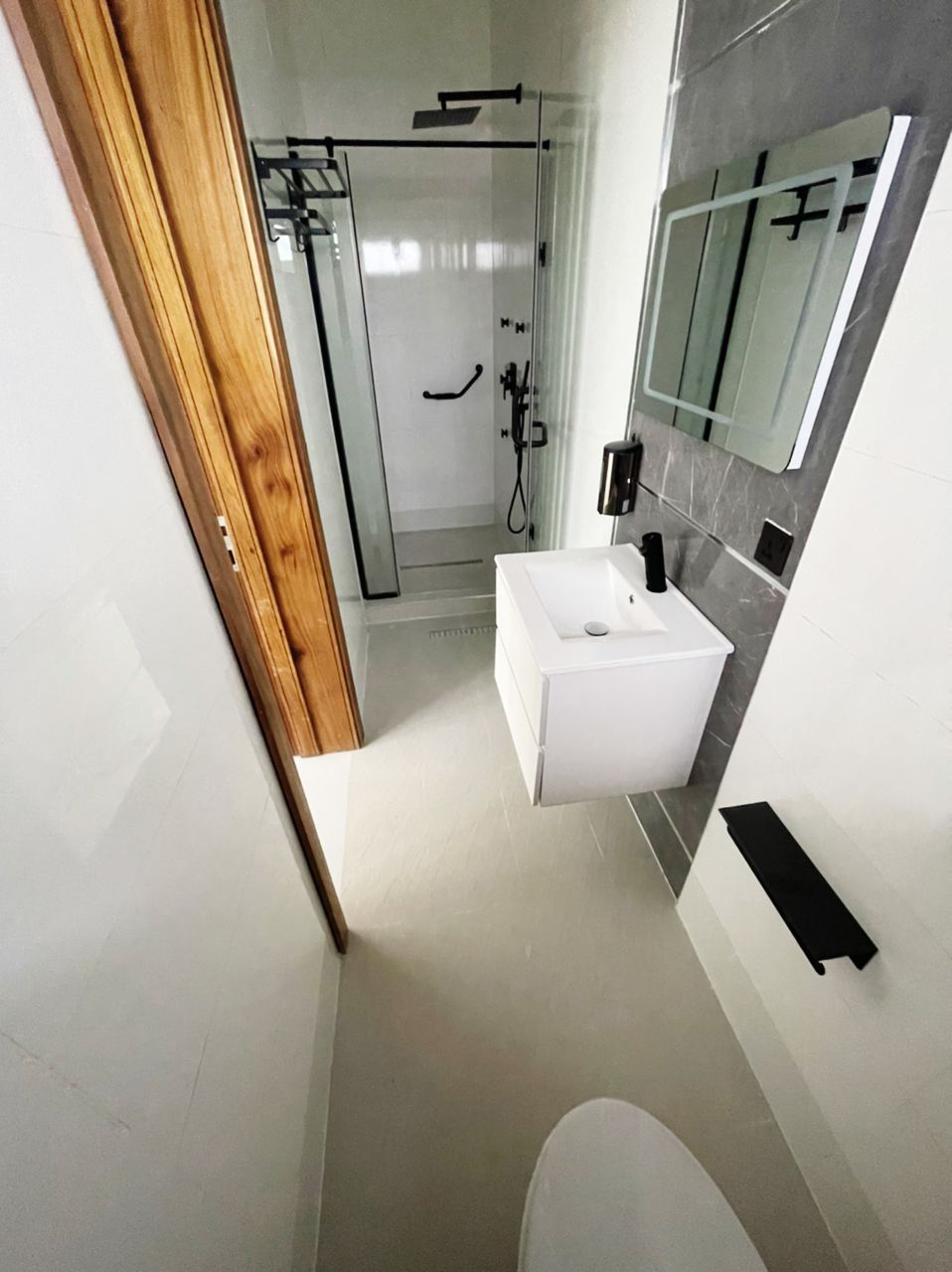 Luxury 5 Bedroom Detached Duplex with BQ