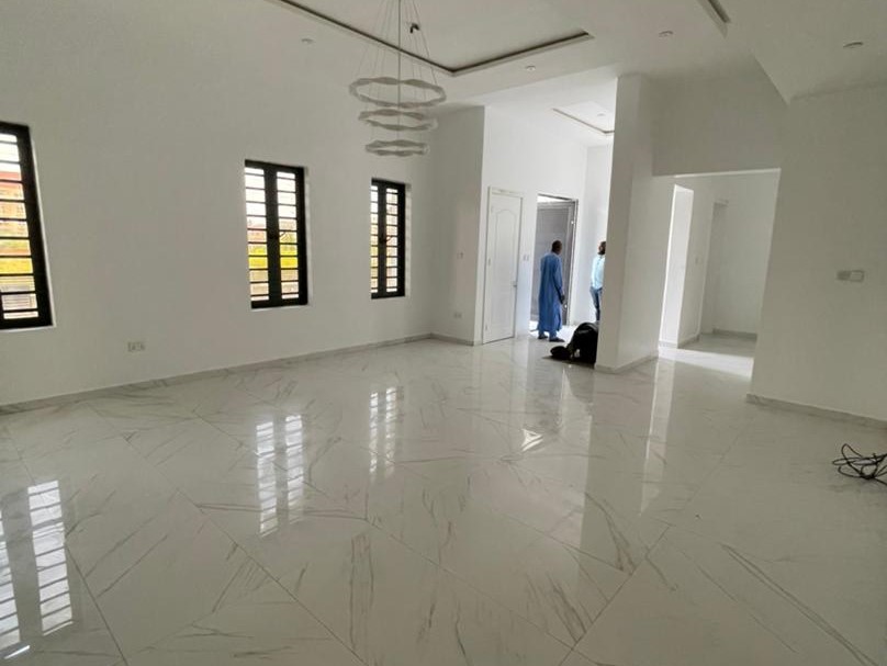 Super Luxury 5bedroom Duplex in an Exclusive Estate