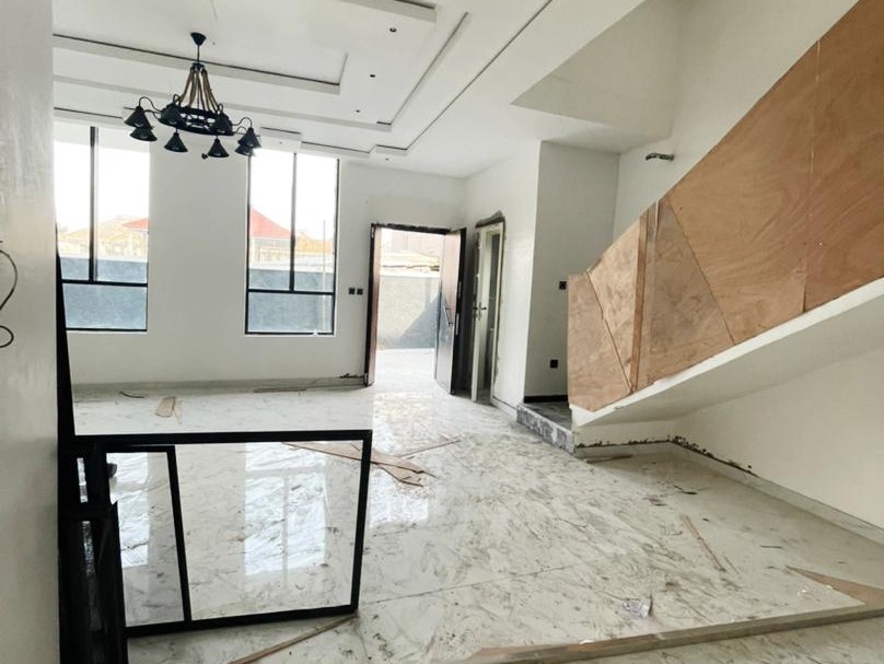 Luxury 5 Bedroom Detached Duplex with BQ