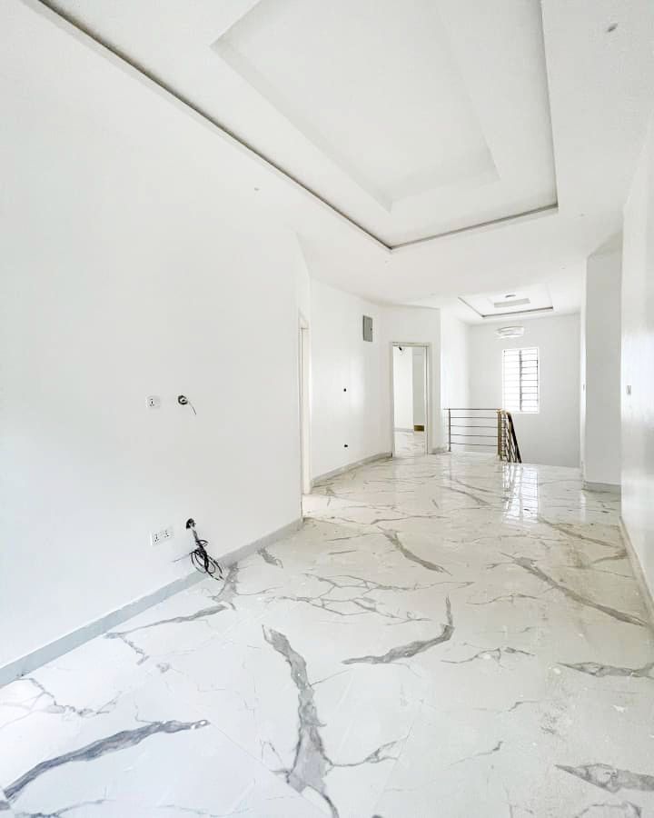 4 bedroom semi detached duplex with BQ