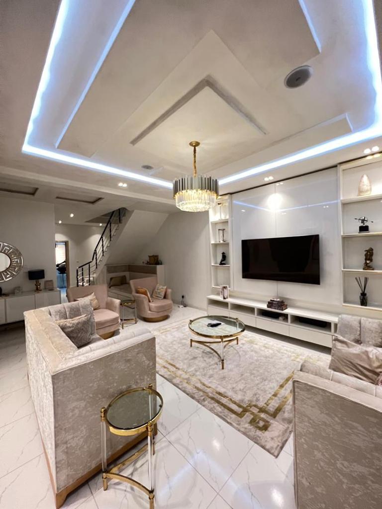 4 Bedroom Semi detached duplex plus BQ