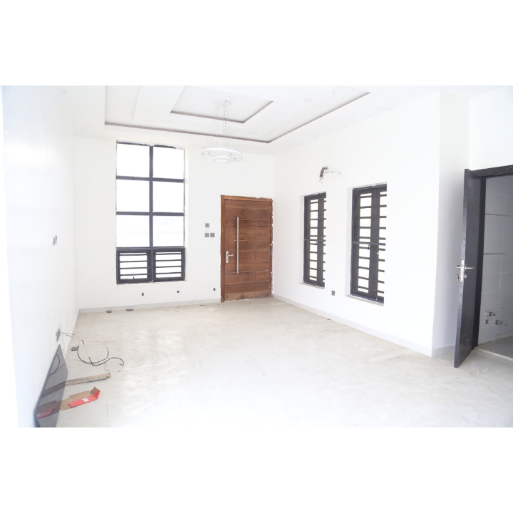 4 bedroom semi detached duplex with BQ
