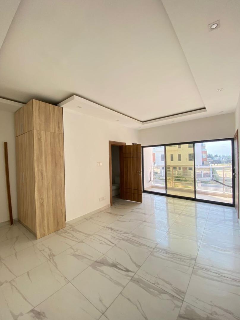 4 bedroom terrace duplex with BQ