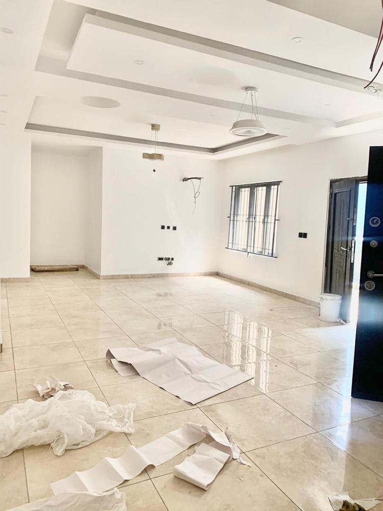 4 bedroom detached duplex + BQ