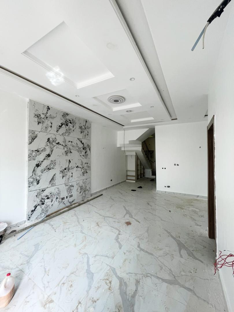 4 bedroom semi detached duplex with BQ