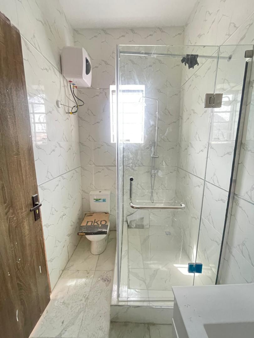 4 bedroom semi detached duplex with BQ