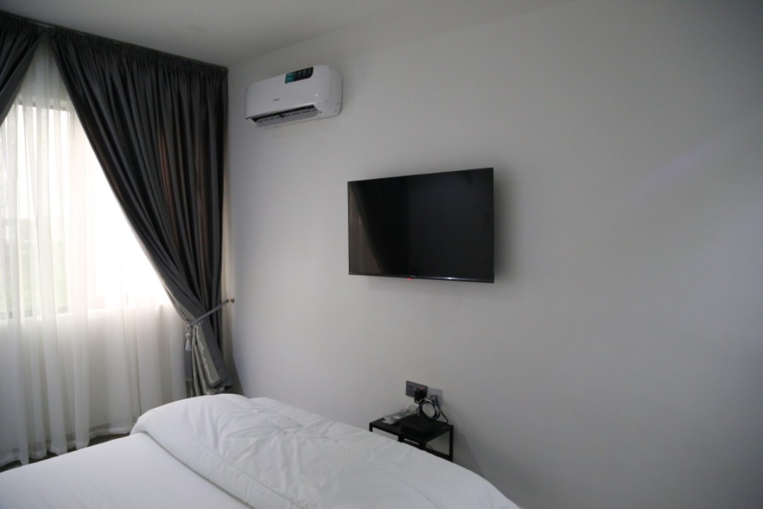 3 bedroom penthouse apartment