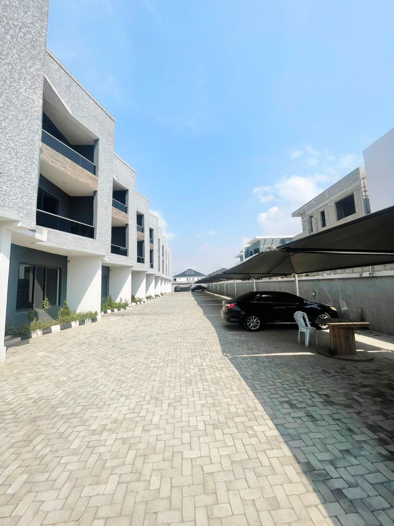 4 bedroom terrace duplex with BQ