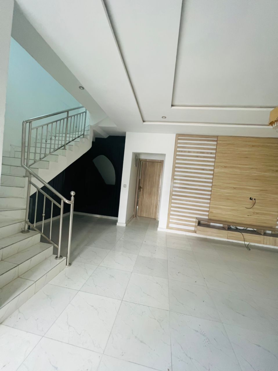 4 bedroom terrace duplex