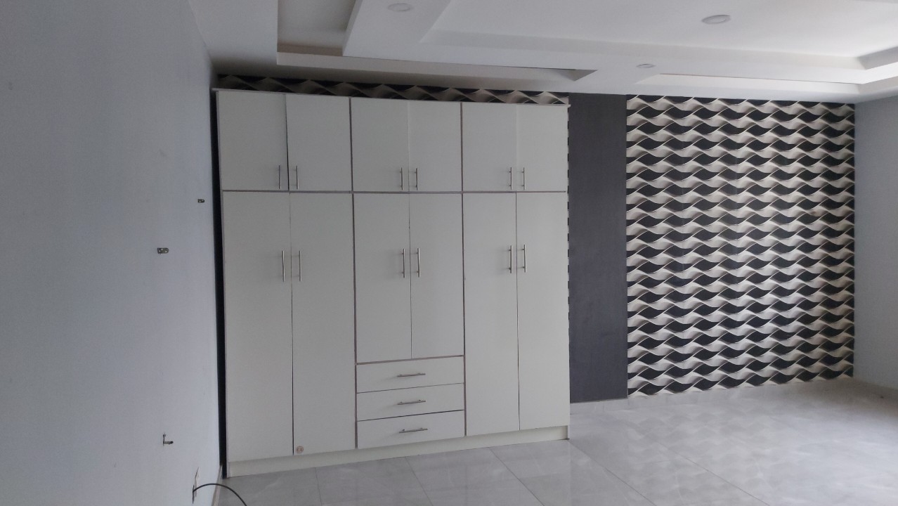 3 bedroom duplex