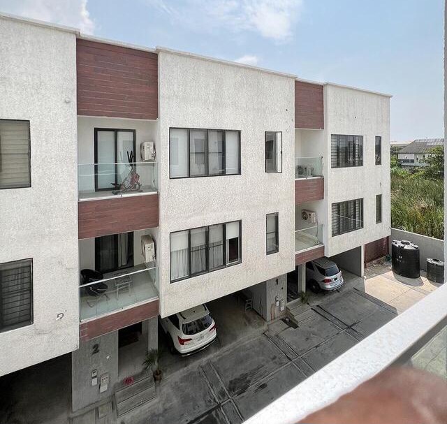 4 bedroom terrace duplex