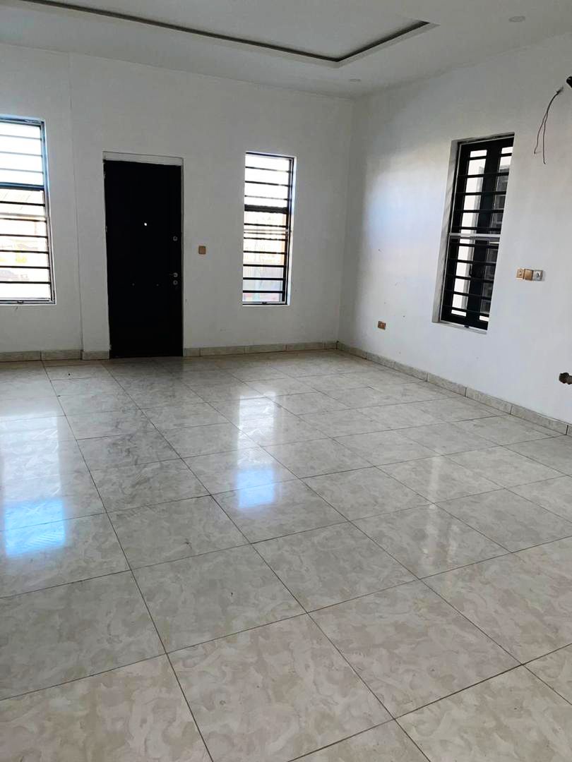 4 bedroom detached duplex with BQ