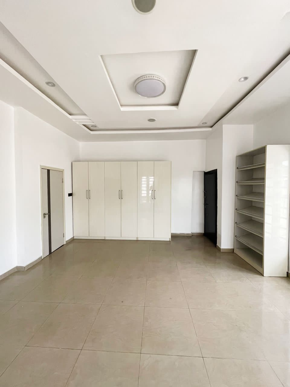 5 bedroom Fully detached duplex with BQ