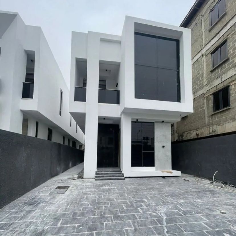 5 bedroom detached Duplex with BQ