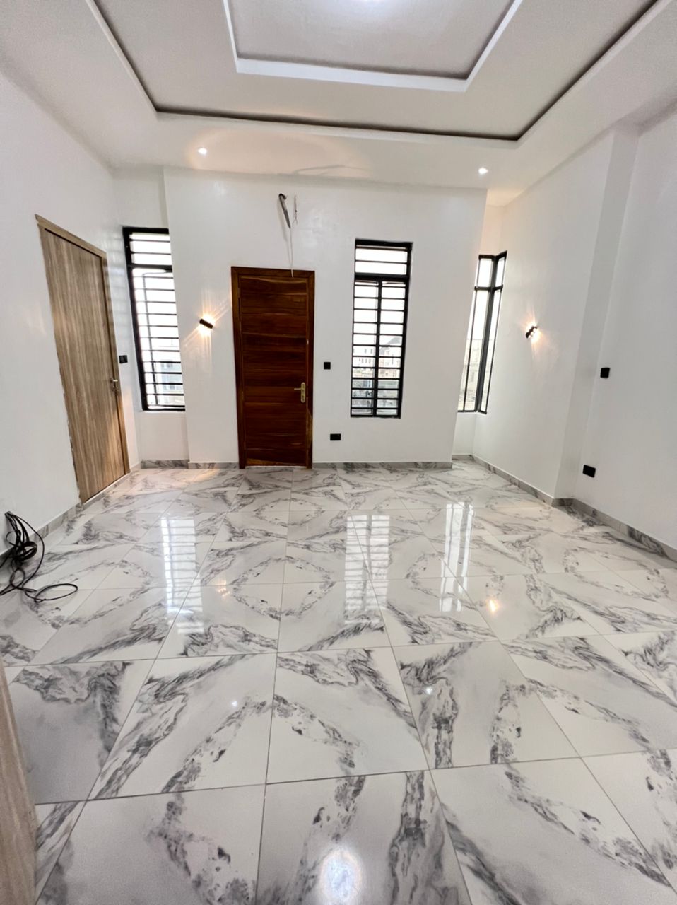 4 bedroom semi detached duplex with BQ