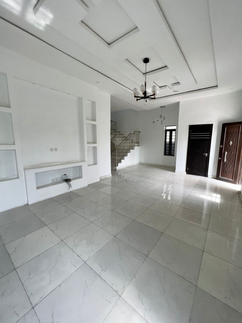 4 bedroom Fully detached