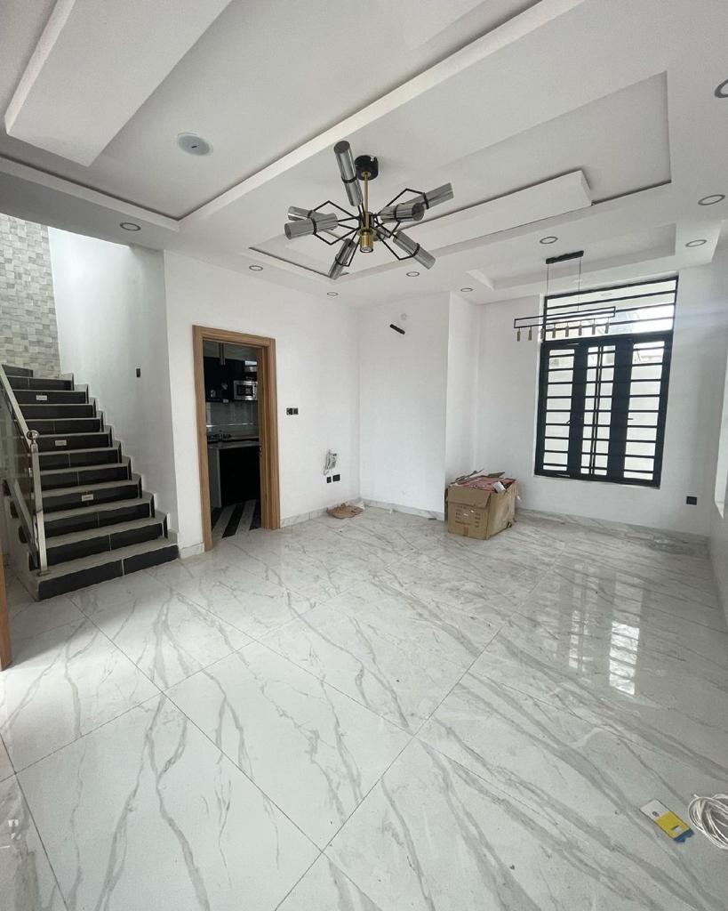 4 bedroom semi detached duplex