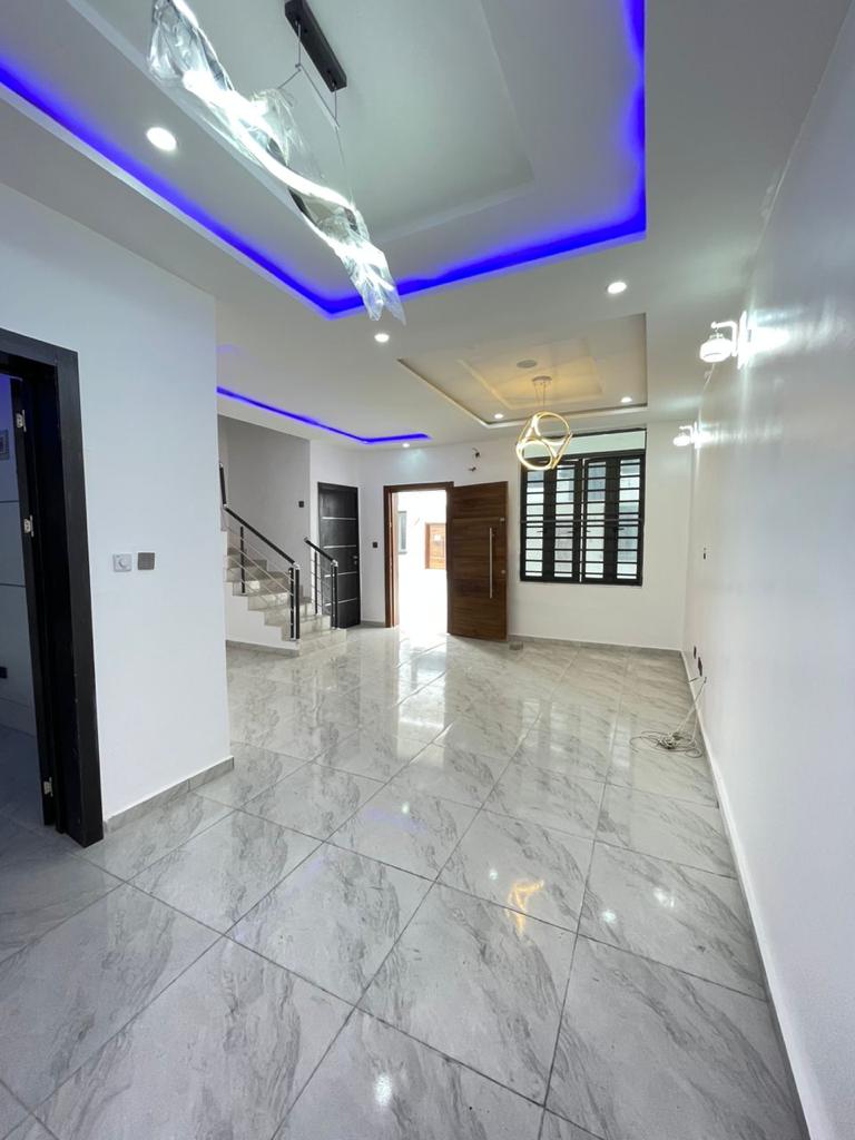 4 bedroom semi detached duplex with BQ