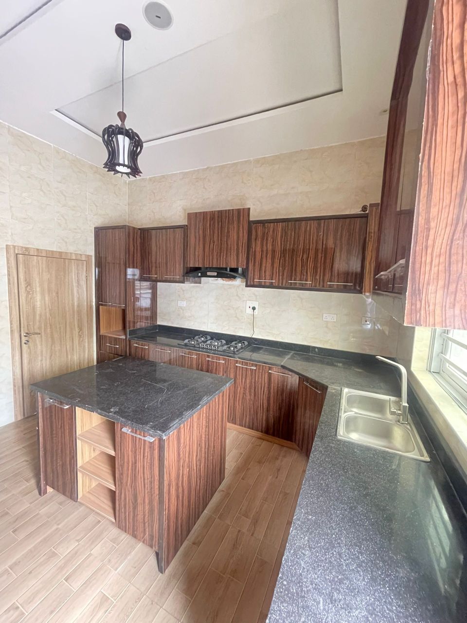 5 bedroom detached duplex with BQ