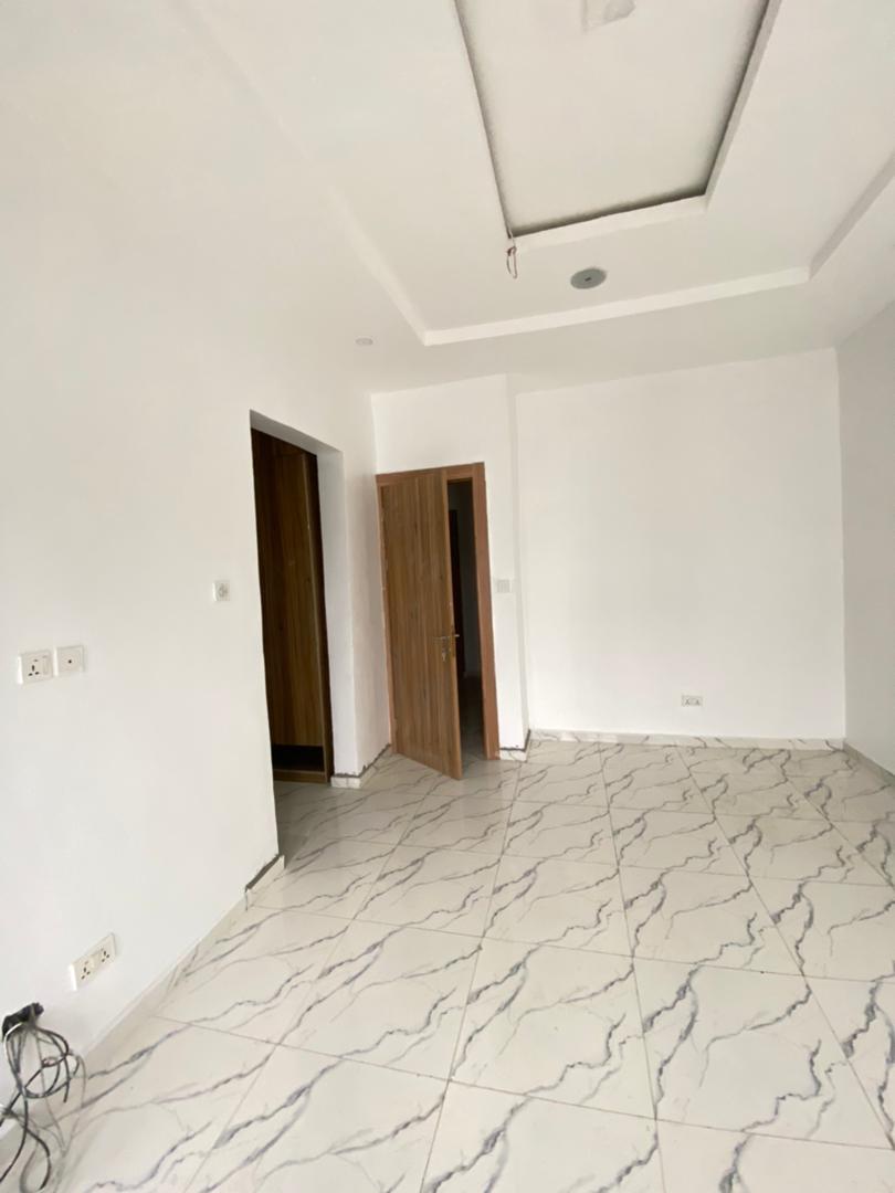 4 bedroom terrace duplex