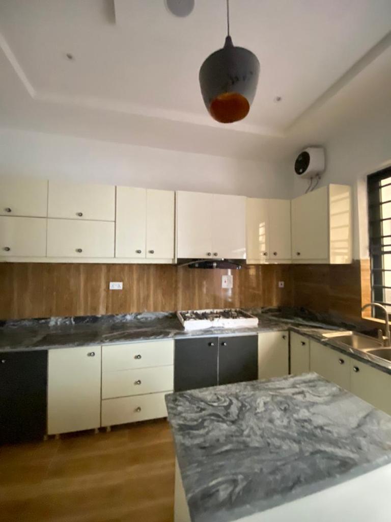 4 bedroom semi detached duplex with BQ