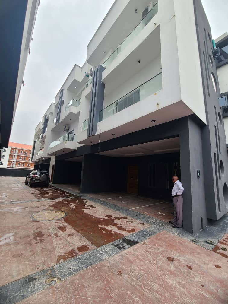 4 bedroom terrace duplex