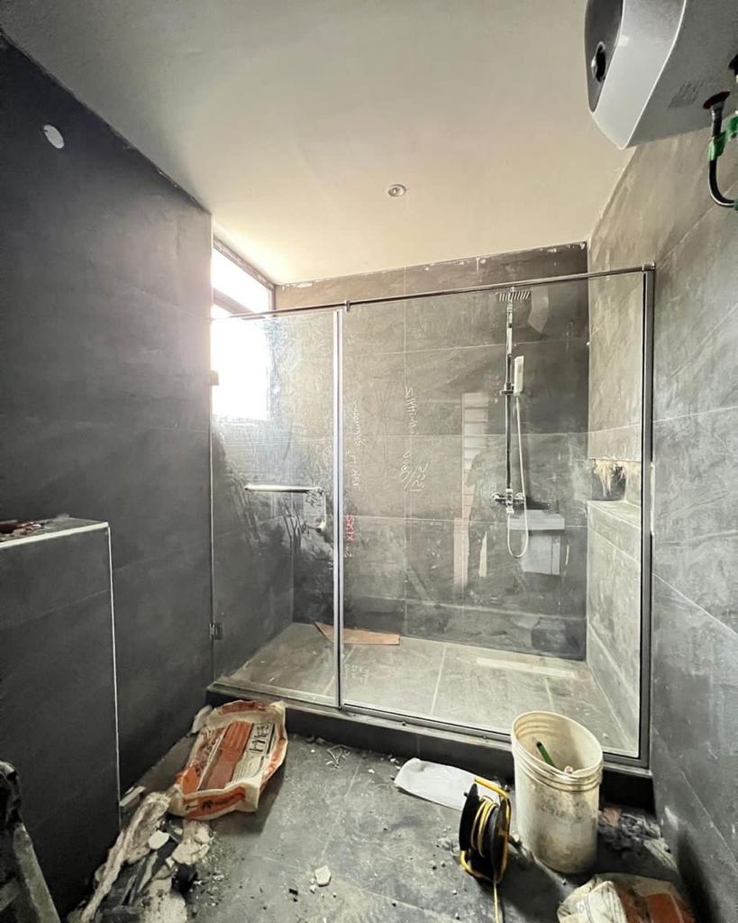 4 bedroom maisonette with BQ