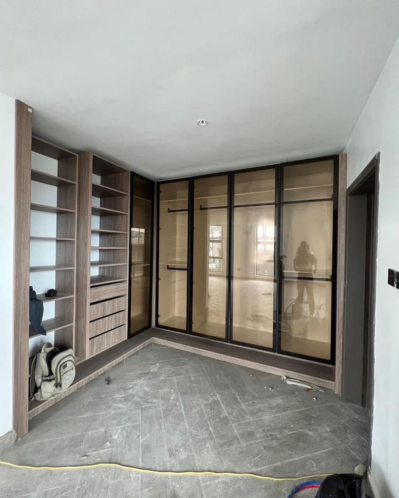 4 bedroom maisonette with BQ