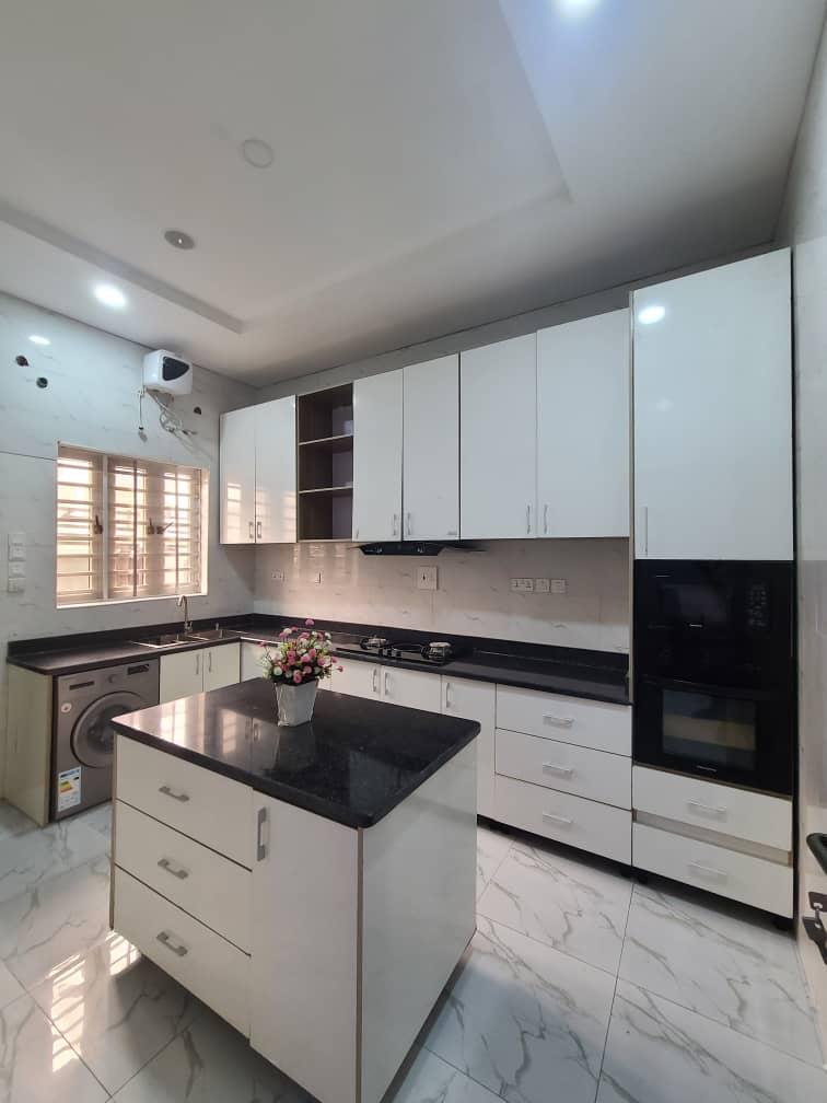 4 bedroom terrace duplex