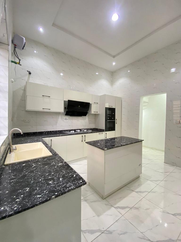 4 bedroom semi detached duplex with BQ