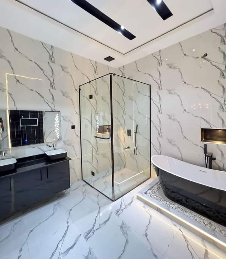 5BEDROOM DETACHED DUPLEX